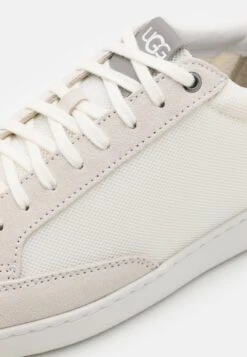 Ugg South Bay- Zapatillas - White 11 Ugg South Bay- Zapatillas - White -Ugg 0653a039f854407297f6d87aff037e22