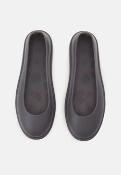 Ugg Boot Guard - Plantilla - Black 9 Ugg Boot Guard - Plantilla - Black -Ugg 0be0b20d01fa48e2ba435ffa9dcce334