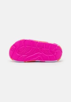 Ugg Sport Yeah Camopop - Sandalias - Dragon Fruit 10 Ugg Sport Yeah Camopop - Sandalias - Dragon Fruit -Ugg 1738f4d403a64c78b8e9420b6c888bd7