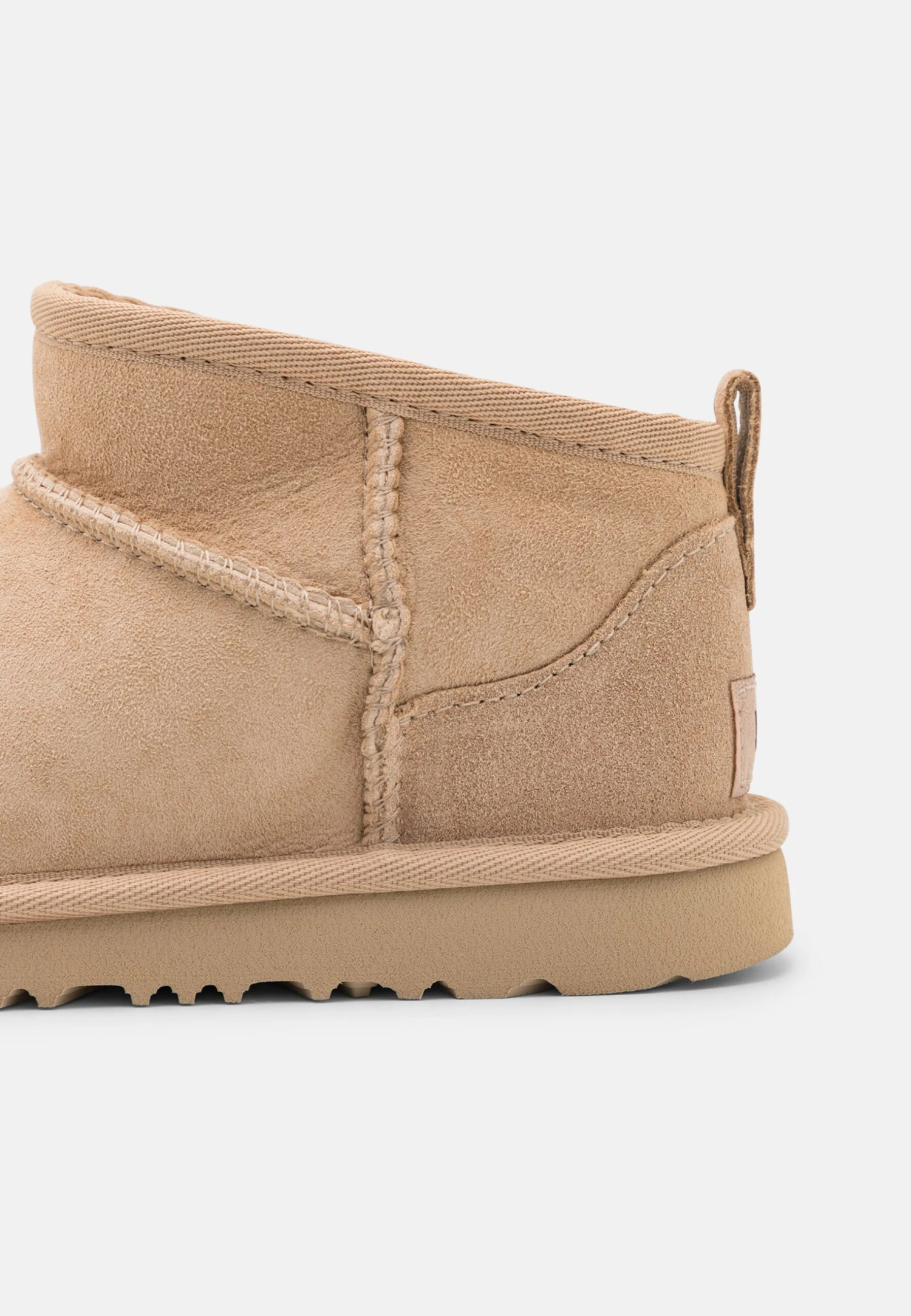 Ugg Classic Ultra Mini Unisex - Botines - Driftwood 6 Ugg Classic Ultra Mini Unisex - Botines - Driftwood - Imagen 6