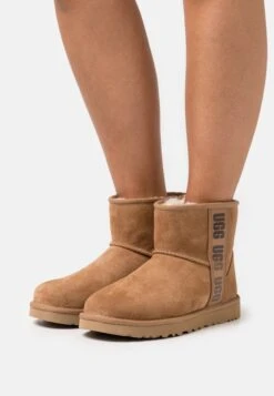 Ugg Classic Mini Side Logo- Botines - Chestnut
