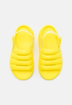 Ugg Sport Yeah Unisex - Sandalias - Sunny Yellow 9 Ugg Sport Yeah Unisex - Sandalias - Sunny Yellow -Ugg 2555affde67744a1a78f25c7af83210f