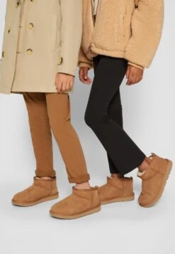 Ugg Classic Ultra Mini Unisex - Botines - Chestnut 12 Ugg Classic Ultra Mini Unisex - Botines - Chestnut -Ugg 2c6712633d6d4831b570617f0dd44e1d