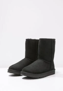 Ugg Classic Short - Botines - Black 10 Ugg Classic Short - Botines - Black -Ugg 2e5abba17bb24af5b47280d083d48070