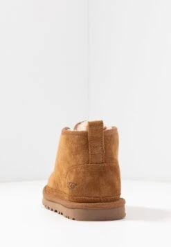 Ugg Neumel - Botines Bajos - Chestnut 14 Ugg Neumel - Botines Bajos - Chestnut -Ugg 307bd8efa468488b9cff2306c1954546