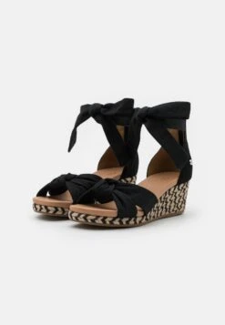 Ugg Yarrow - Sandalias Con Plataforma - Black -Ugg 3bce59114fff49d1a94ff298d3c4d22d