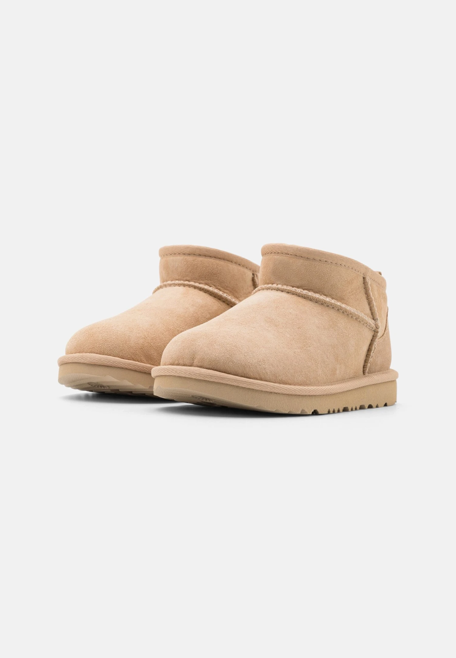 Ugg Classic Ultra Mini Unisex - Botines - Driftwood 2 Ugg Classic Ultra Mini Unisex - Botines - Driftwood - Imagen 2