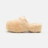 Ugg Fuzz Sugar - Sandalias - Natural