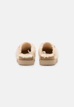 Ugg Fuzz Sugar - Pantuflas - Natural 9 Ugg Fuzz Sugar - Pantuflas - Natural -Ugg 615ec063c8304127b2f5a536055df7ae