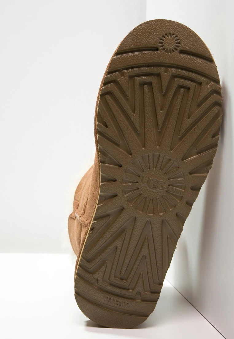 Ugg Mini Bailey Button - Botines Bajos - Chestnut 7 Ugg Mini Bailey Button - Botines Bajos - Chestnut - Imagen 7