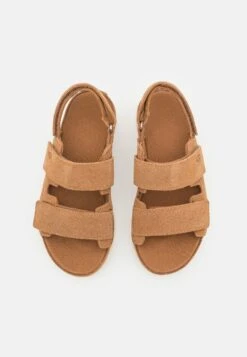 Ugg Goldenstar Slingback Unisex - Sandalias - Chestnut 9 Ugg Goldenstar Slingback Unisex - Sandalias - Chestnut -Ugg 699ab5bf177c445fa9c5e87397844e99