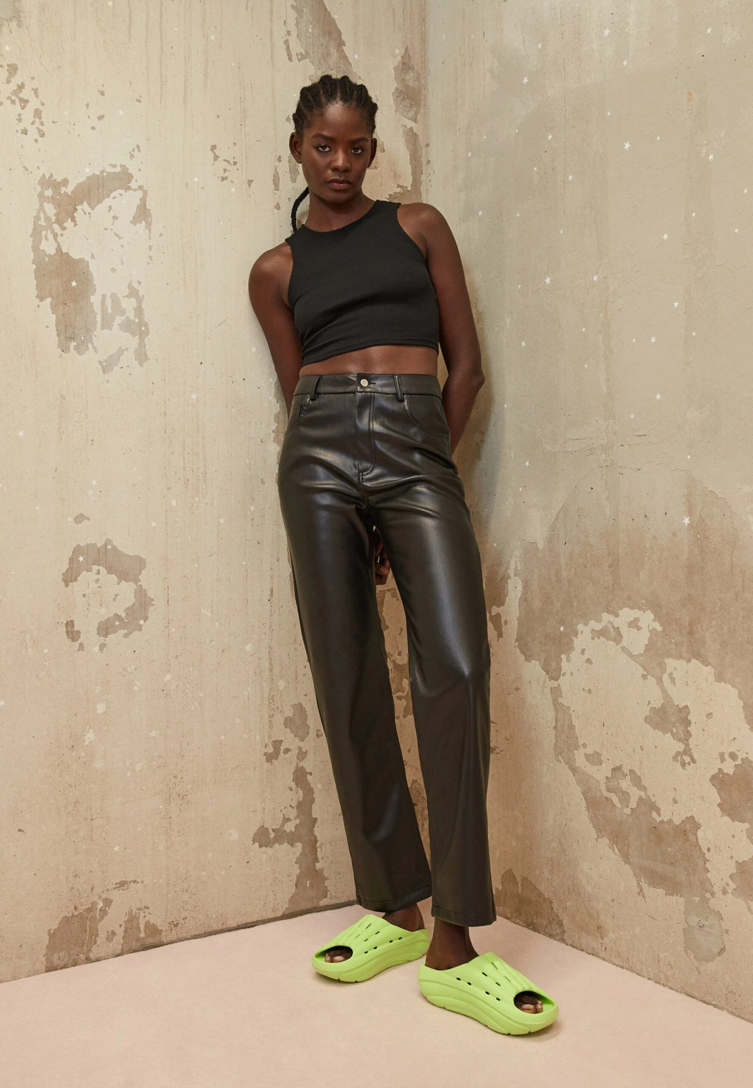 Ugg Foamo Slide - Sandalias Planas - Pale Chartreuse 3 Ugg Foamo Slide - Sandalias Planas - Pale Chartreuse - Imagen 3