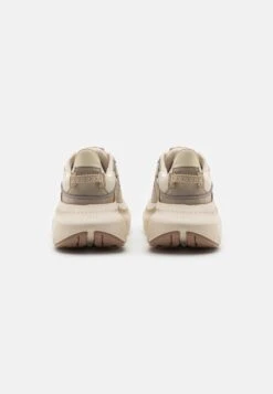 Ugg Remix - Zapatillas - Whitecap Grey/Silt 8 Ugg Remix - Zapatillas - Whitecap Grey/Silt -Ugg 8462eeaef6ff4889820be7cfde09b0b9
