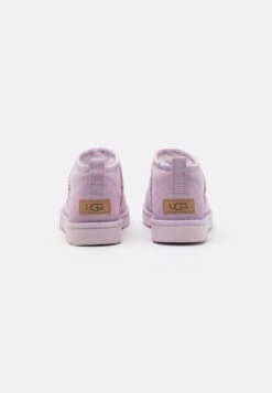 Ugg Classic Ultra - Botines Bajos - Lavender Fog -Ugg 86979c9aed78470aa1fd3f6163e7c795
