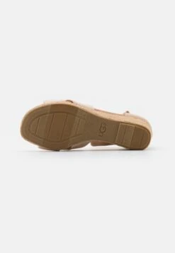 Ugg Yarrow - Sandalias Con Plataforma - Natural -Ugg 8bb56cab27094f5e998e45c86f7f9f22
