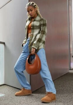 Ugg Neumel - Botines Bajos - Chestnut