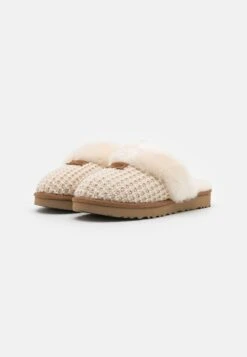 Ugg Cozy - Pantuflas - Cream -Ugg b447d3eb2eee4d598de74ea451e5634d