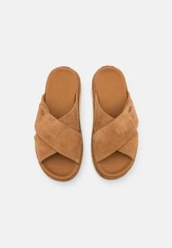 Ugg GoldenstarCross Slide - Sandalias Planas - Chestnut 8 Ugg GoldenstarCross Slide - Sandalias Planas - Chestnut -Ugg cbdfaebc6b0442ad8064e4a306b60ad0