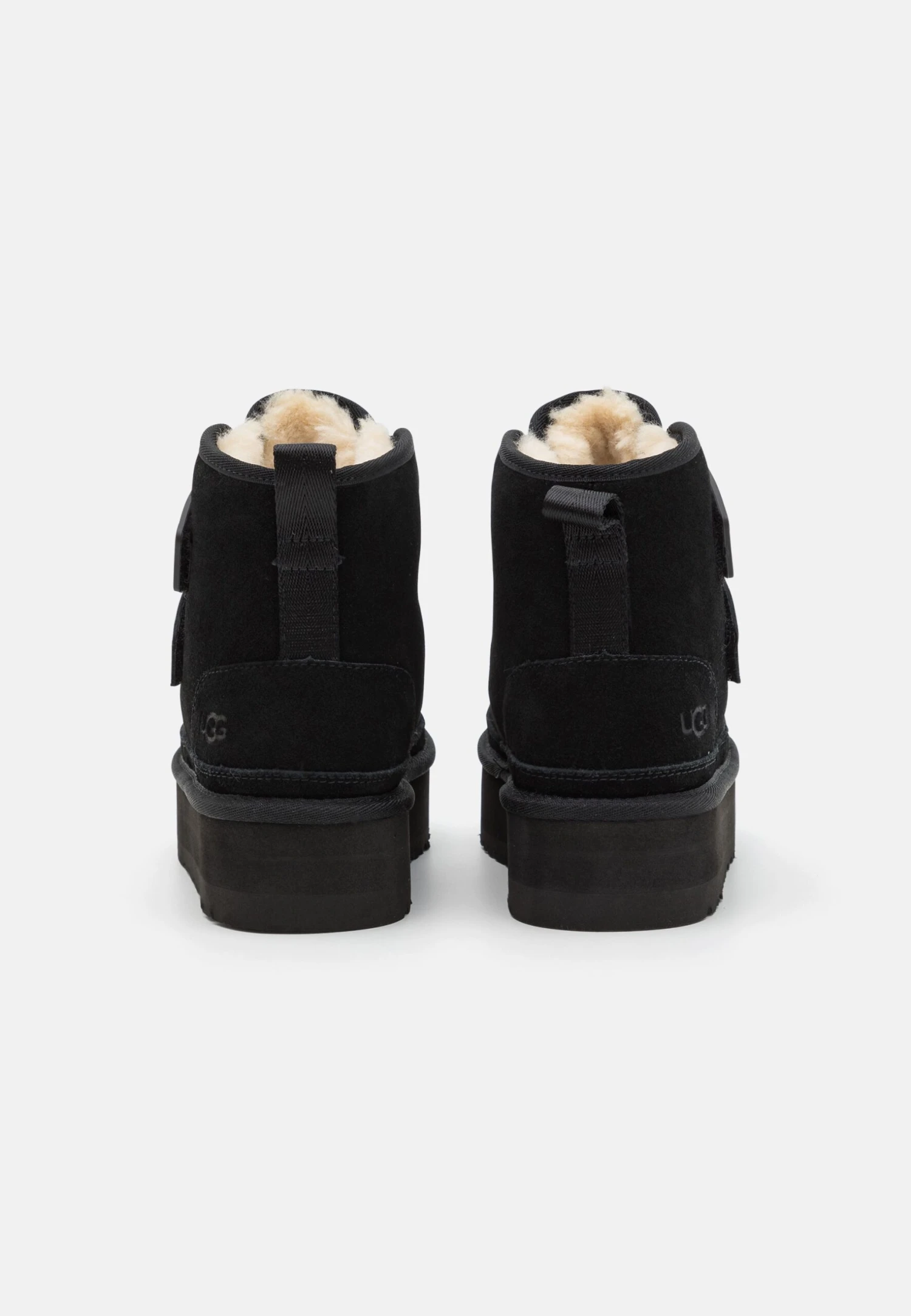 Ugg Neumel Platform Unisex - Botines - Black 3 Ugg Neumel Platform Unisex - Botines - Black - Imagen 3