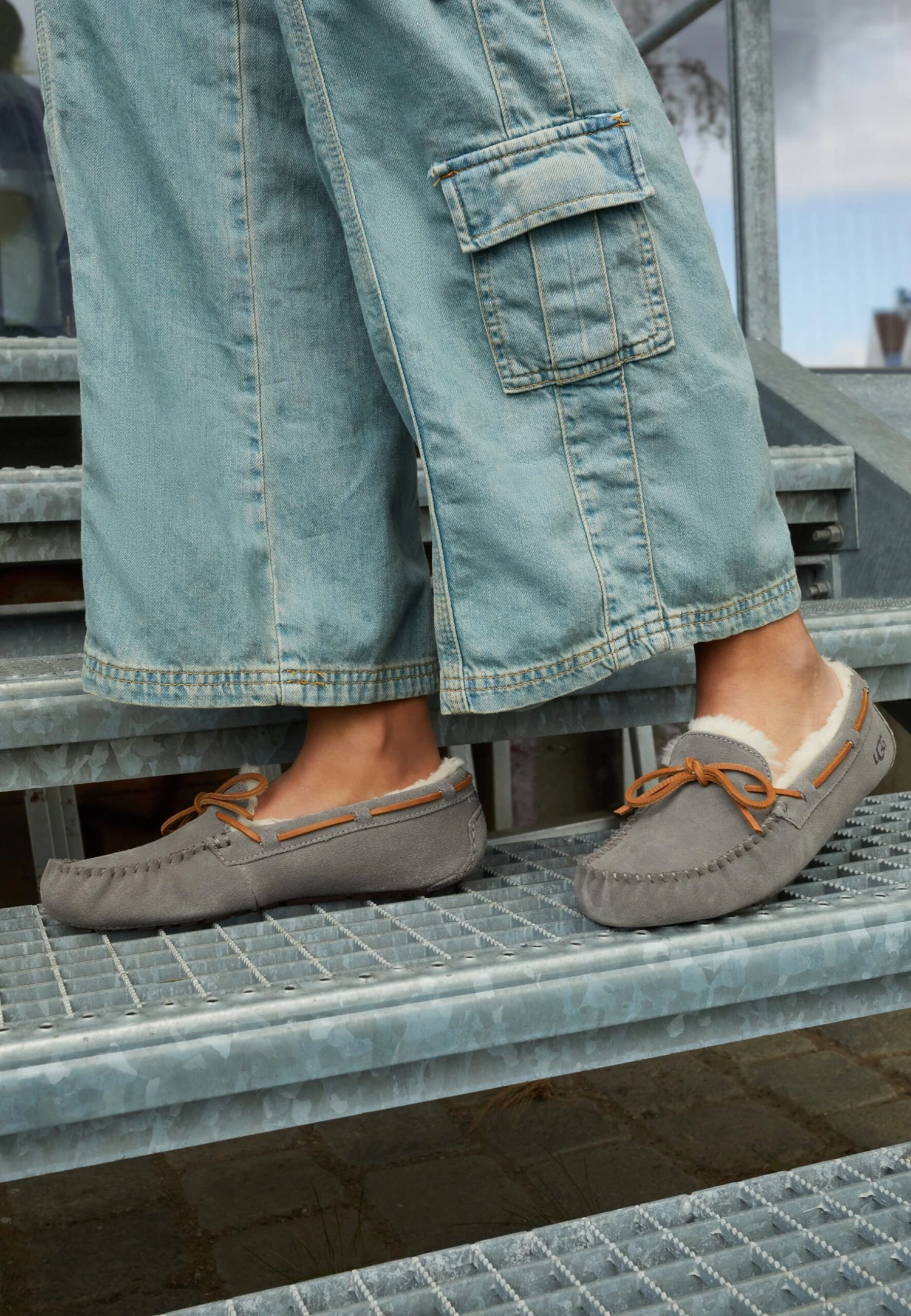 Ugg Dakota - Pantuflas - Pewter 2 Ugg Dakota - Pantuflas - Pewter - Imagen 2