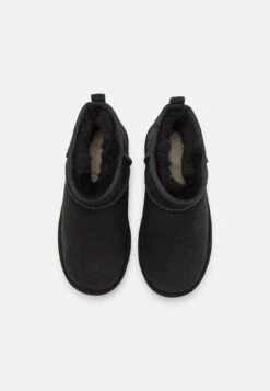 Ugg Classic Ultra Mini Unisex - Botines - Black 15 Ugg Classic Ultra Mini Unisex - Botines - Black -Ugg fdc79b15a9a8418abc2902380c30b875